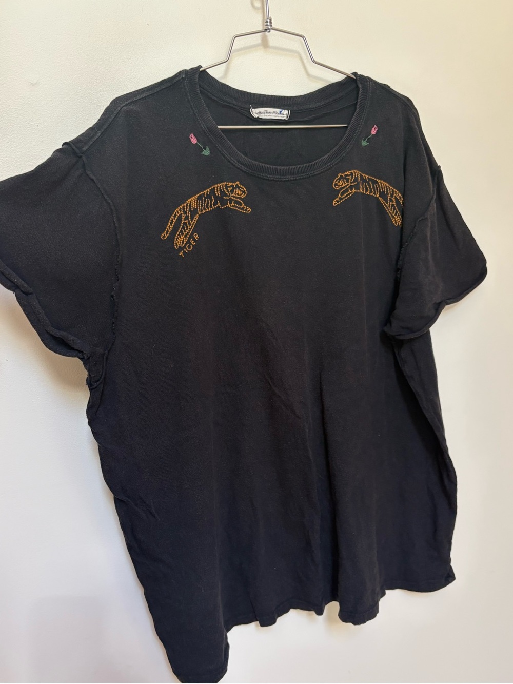 Free People Horsin' Around Tee Size XL - Picture 8 of 13